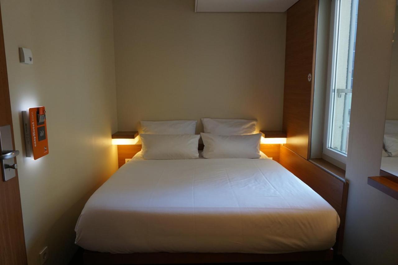 Easyhotel Berlin Hackescher Markt Luaran gambar
